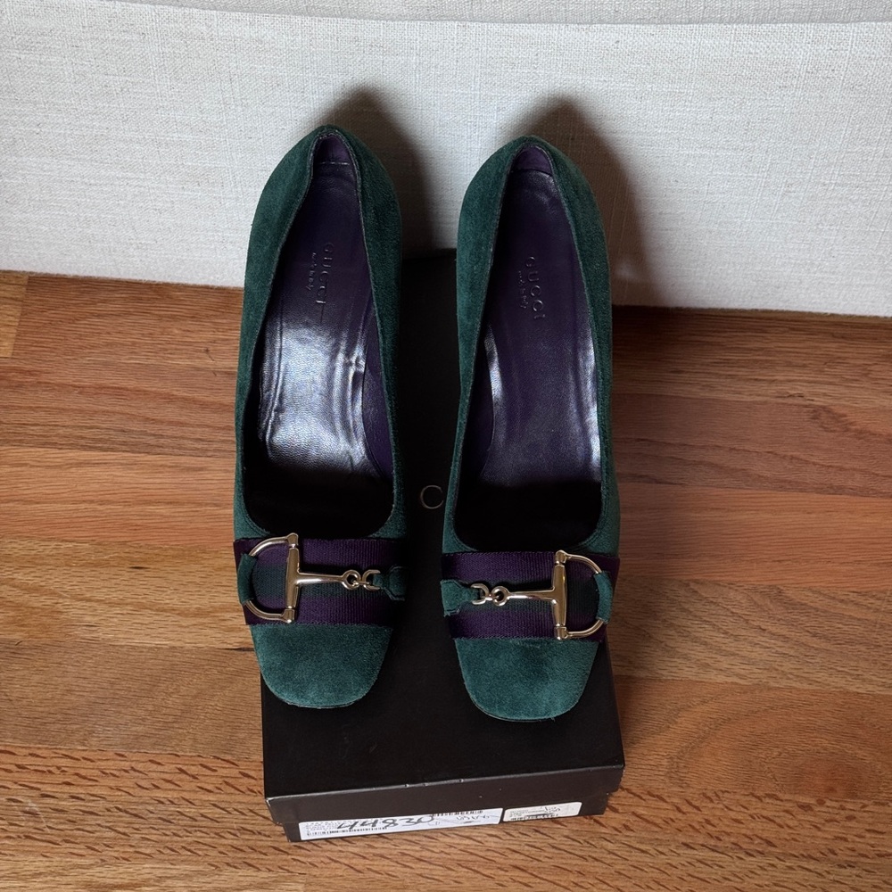 GUCCI Green Suede Vintage Web‎ Horsebit Pumps Size 9 1/2 - Picture 3 of 6